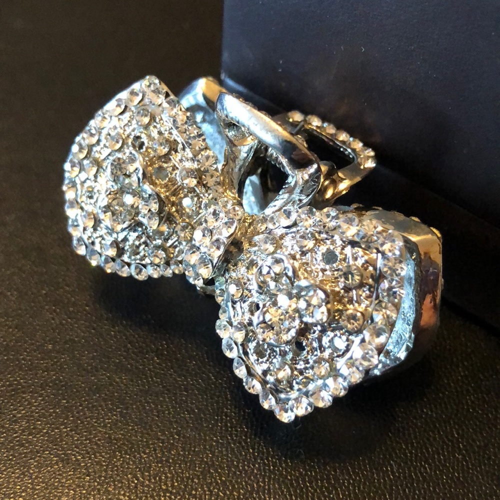 Rhinestone hair clip with rhinestones both sides